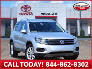 2017 Volkswagen Tiguan WVGRV7AX9HK002449 2017 Volkswagen Tiguan