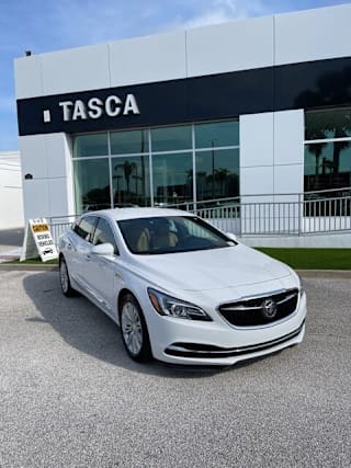 2019 Buick LaCrosse Essence 1G4ZP5SZ2KU103875 2019 Buick LaCrosse Essence