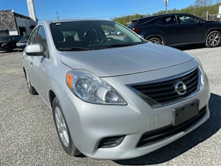 2014 Nissan Versa 1.6 SV 3N1CN7AP9EL808041 2014 Nissan Versa 1.6 SV