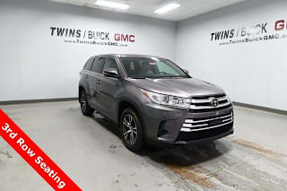 2018 Toyota Highlander 5TDBZRFH2JS812351 2018 Toyota Highlander