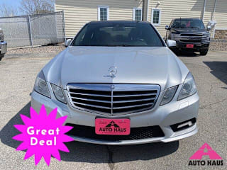 2011 Mercedes-Benz E-Class E 550 Luxury 4MATIC WDDHF9AB7BA439835 2011 Mercedes-Benz E-Class E 550 Luxury 4MATIC