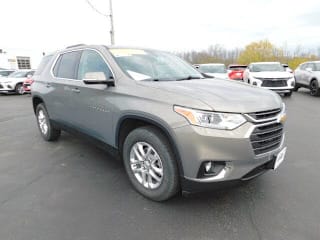 2018 Chevrolet Traverse LT Cloth 1GNERGKW4JJ216166 2018 Chevrolet Traverse LT Cloth