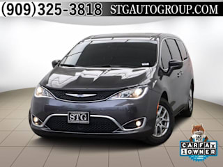 2020 Chrysler Pacifica Touring 2C4RC1FG2LR121048 2020 Chrysler Pacifica Touring