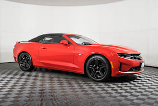 2020 Chevrolet Camaro 1G1FB3DS6L0111778 2020 Chevrolet Camaro