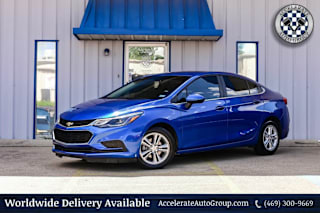 2017 Chevrolet Cruze LT Auto 1G1BE5SM5H7273065 2017 Chevrolet Cruze LT Auto