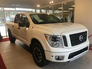 2019 Nissan Titan PRO-4X 1N6AA1E50KN533450 2019 Nissan Titan PRO-4X