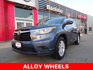 2015 Toyota Highlander LE 5TDBKRFHXFS161689 2015 Toyota Highlander LE
