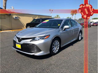 2018 Toyota Camry L 4T1B11HK0JU145742 2018 Toyota Camry L