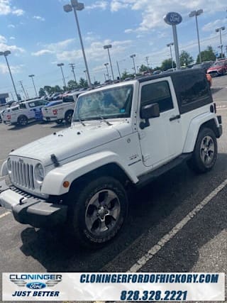 2016 Jeep Wrangler Sahara 1C4AJWBG5GL157417 2016 Jeep Wrangler Sahara