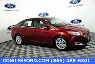 2017 Ford Focus Titanium 1FADP3J22HL233960 2017 Ford Focus Titanium