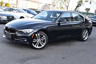 2017 BMW 3 Series 330i xDrive WBA8D9G51HNU61300 2017 BMW 3 Series 330i xDrive