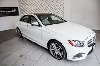 2017 Mercedes-Benz E-Class E 300 4MATIC WDDZF4KB7HA050112 2017 Mercedes-Benz E-Class E 300 4MATIC