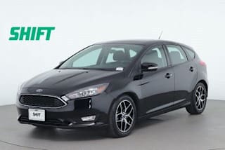 2017 Ford Focus SEL 1FADP3M21HL271322 2017 Ford Focus SEL