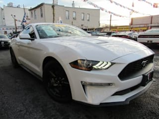 2018 Ford Mustang 1FA6P8TH6J5146287 2018 Ford Mustang