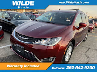 2019 Chrysler Pacifica Touring L 2C4RC1BG9KR651800 2019 Chrysler Pacifica Touring L