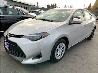 2019 Toyota Corolla LE 5YFBURHE5KP934987 2019 Toyota Corolla LE