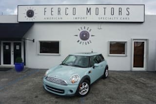 2013 MINI Cooper Cooper WMWSU3C52DT687179 2013 MINI Cooper Cooper