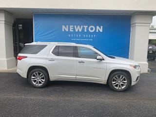 2018 Chevrolet Traverse High Country 1GNEVKKW0JJ277271 2018 Chevrolet Traverse High Country