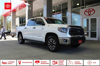2019 Toyota Tundra SR5 5TFDY5F17KX820707 2019 Toyota Tundra SR5
