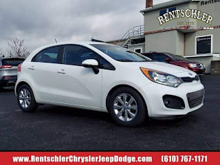 2014 Kia Rio 5-Door KNADN5A37E6367844 2014 Kia Rio 5-Door