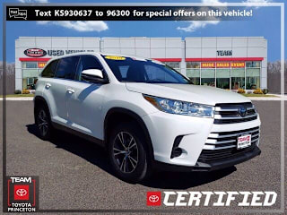 2019 Toyota Highlander LE 5TDBZRFH5KS930637 2019 Toyota Highlander LE