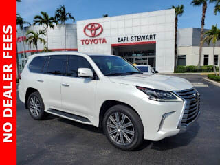 2017 Lexus LX 570 Base JTJHY7AX9H4243842 2017 Lexus LX 570 Base