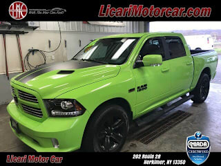 2017 Ram Pickup 1500 1C6RR7MT5HS769563 2017 Ram Pickup 1500