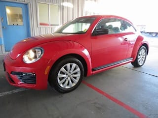 2017 Volkswagen Beetle 3VWF17AT3HM625121 2017 Volkswagen Beetle