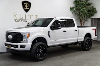 2017 Ford F-250 Super Duty Platinum 1FT7W2BT8HEC45000 2017 Ford F-250 Super Duty Platinum