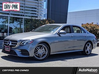 2018 Mercedes-Benz E-Class E 300 WDDZF4JB6JA369539 2018 Mercedes-Benz E-Class E 300