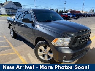 2014 Ram Pickup 1500 Express 3C6RR7KT7EG232473 2014 Ram Pickup 1500 Express