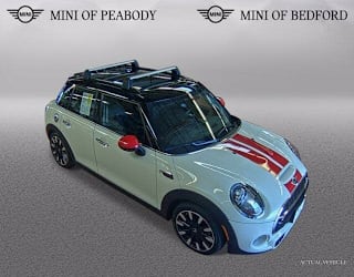 2016 MINI Hardtop 4 Door WMWXU3C56G2D28601 2016 MINI Hardtop 4 Door