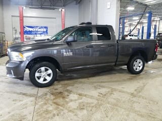 2018 Ram Pickup 1500 1C6RR7FG2JS219808 2018 Ram Pickup 1500