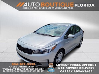 2017 Kia Forte LX 3KPFK4A72HE038310 2017 Kia Forte LX