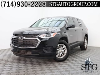 2020 Chevrolet Traverse LS 1GNERFKW2LJ207253 2020 Chevrolet Traverse LS