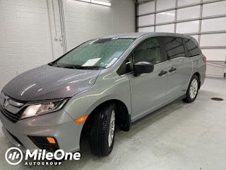 2019 Honda Odyssey LX 5FNRL6H2XKB119069 2019 Honda Odyssey LX