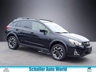 2017 Subaru Crosstrek 2.0i Premium JF2GPABC2H8216762 2017 Subaru Crosstrek 2.0i Premium