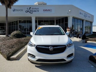 2020 Buick Enclave Essence 5GAEVAKW3LJ154460 2020 Buick Enclave Essence