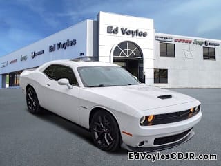 2020 Dodge Challenger 2C3CDZBT3LH176882 2020 Dodge Challenger