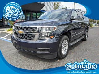 2017 Chevrolet Suburban LT 1500 1GNSKHKCXHR180658 2017 Chevrolet Suburban LT 1500