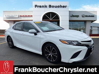 2018 Toyota Camry 4T1B11HK6JU556756 2018 Toyota Camry
