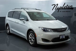 2018 Chrysler Pacifica Limited 2C4RC1GG7JR102992 2018 Chrysler Pacifica Limited