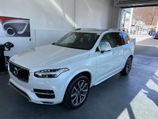 2017 Volvo XC90 T6 Momentum YV4A22PK6H1169170 2017 Volvo XC90 T6 Momentum
