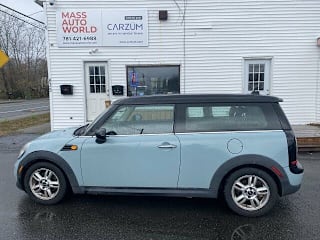 2012 MINI Cooper Clubman Base WMWZF3C56CT190563 2012 MINI Cooper Clubman Base