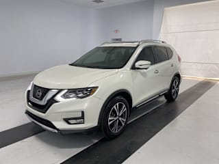 2017 Nissan Rogue SL 5N1AT2MT0HC757708 2017 Nissan Rogue SL