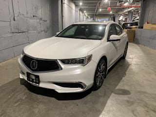 2018 Acura TLX V6 19UUB2F3XJA005261 2018 Acura TLX V6
