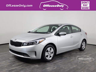 2018 Kia Forte LX 3KPFK4A7XJE282907 2018 Kia Forte LX