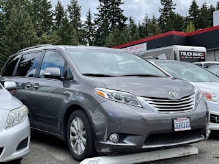 2017 Toyota Sienna Limited 7-Passenger 5TDDZ3DC2HS157678 2017 Toyota Sienna Limited 7-Passenger