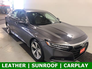 2018 Honda Accord Touring 1HGCV2F94JA043690 2018 Honda Accord Touring