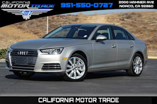 2017 Audi A4 WAUGNAF4XHN007517 2017 Audi A4